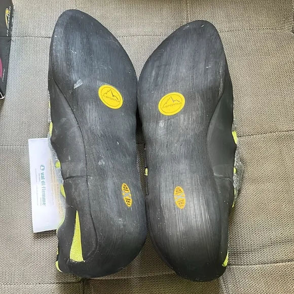 🇪🇸 New in box La Sportiva Tarantula Climbing boots shoes green gray black