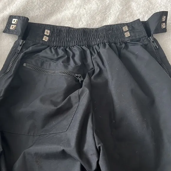 ⭐️ Raewiks lightweight waterproof ski pants rare Vintage black zip legs S