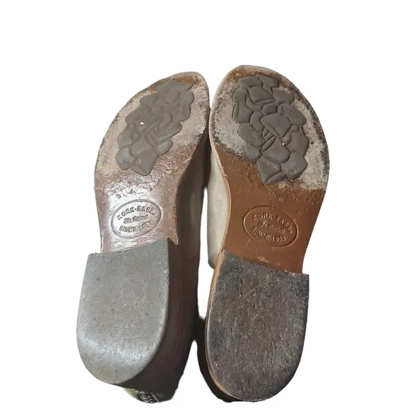 10 Kork-Ease tan suede booties