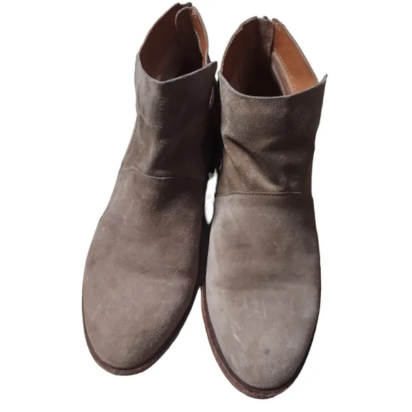 10 Kork-Ease tan suede booties