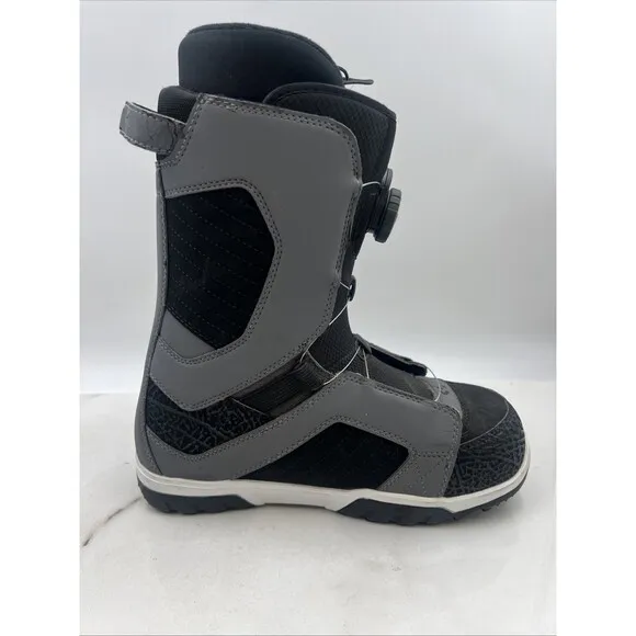 32 Thirty Two Ski Boots Mens Sz 10.5 Black Gray Snowboard STW Boa
