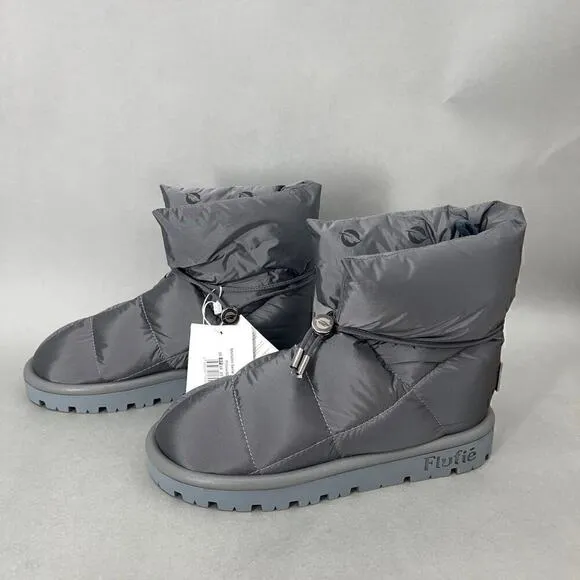 $342 Flufie Pillow Boots Womens 6 Metallic Goose Down Apres Ski Spacecore Snow