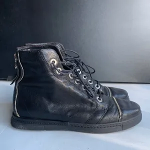 371‎ Stuart Weitzman Zipit Shoes Women High Top Black Leather Sneakers Women 6.5