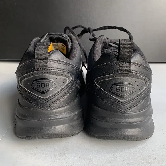 375 New Balance Slip Resistant Black Leather Shoes Men’s Size 10.5‎
