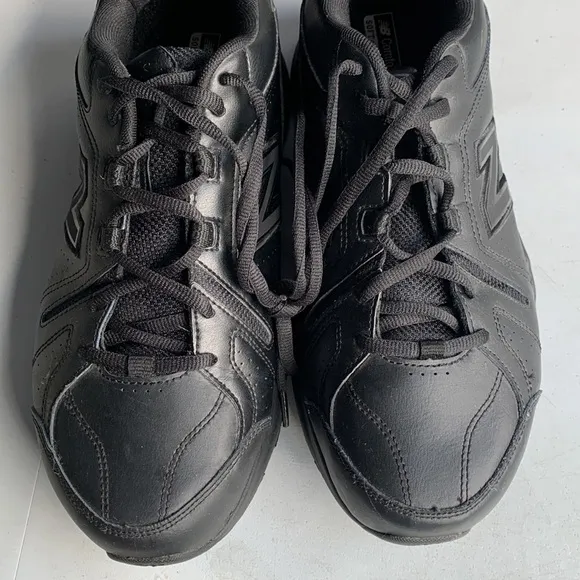 375 New Balance Slip Resistant Black Leather Shoes Men’s Size 10.5‎