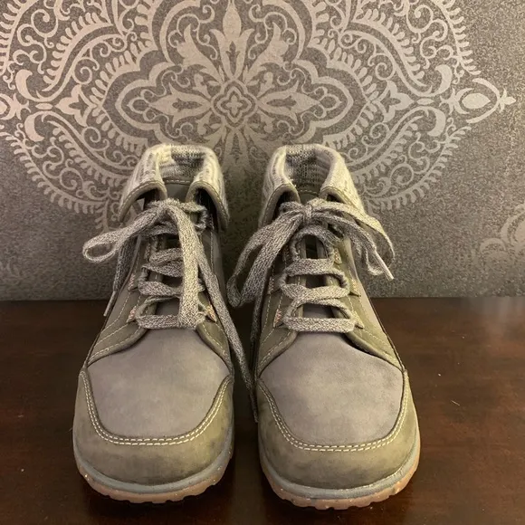7 Chaco Barbary Waterproof Boots