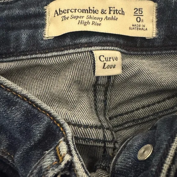 Abercrombie &amp; Fitch High Rise Super Skinny Ankle Jean