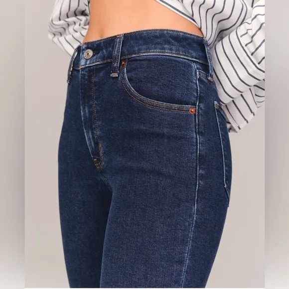 Abercrombie &amp; Fitch High Rise Super Skinny Ankle Jean