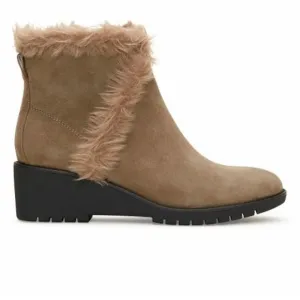 Adam Tucker Me‎ too tan faux fur accent suede boots