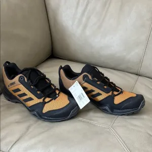 Adidas Black and Tan Athletic Shoes for Trail Running Terrex sz 9 NWT