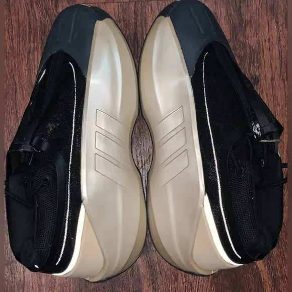 Adidas Crazy infinity size 10.5