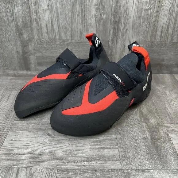 Adidas Five Ten Aleon Climbing Men's size 8.5 Black Red Shoes 5.10