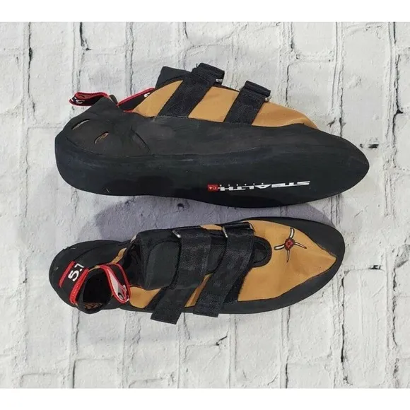 adidas Five Ten Anasazi VCS Climbing Shoes MENS SIZE 4