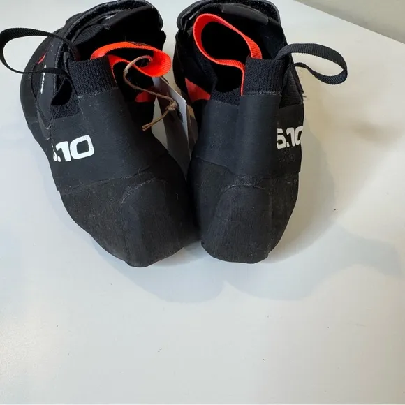 adidas Five Ten Crawe Core Black Cloud White Solar Red size 11