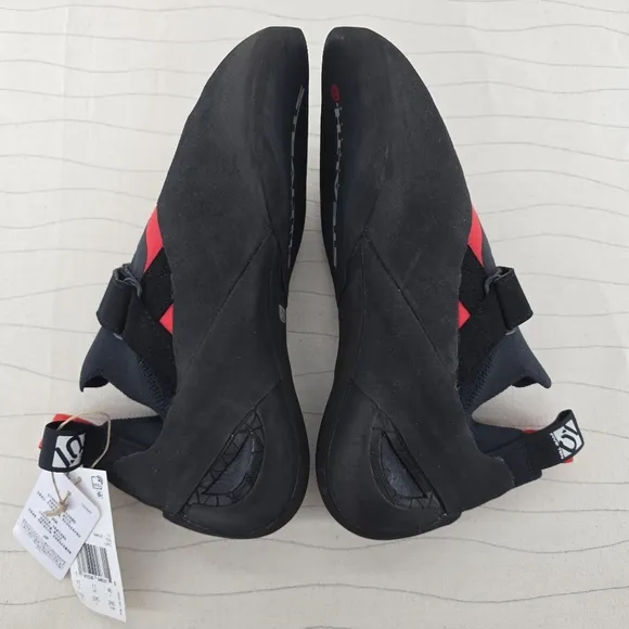 Adidas Mens Five Ten 5.10 Aleon Climbing Shoes Black Red BC0861 Size 11.5 NEW