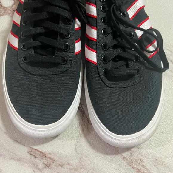 Adidas Originals Delpala Mens Casual Skate Shoes Core Black Cloud White 9