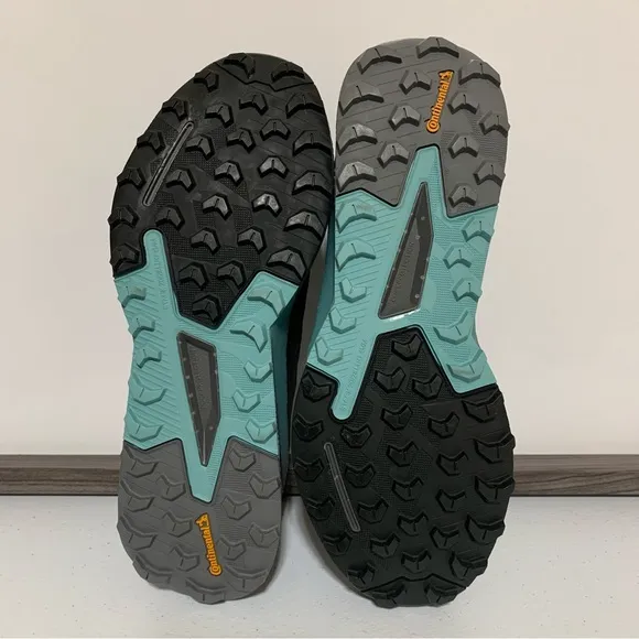 Adidas Terrex Agravic Flow 2.0 Women’s Trail Running Shoes-Size 9 NWT