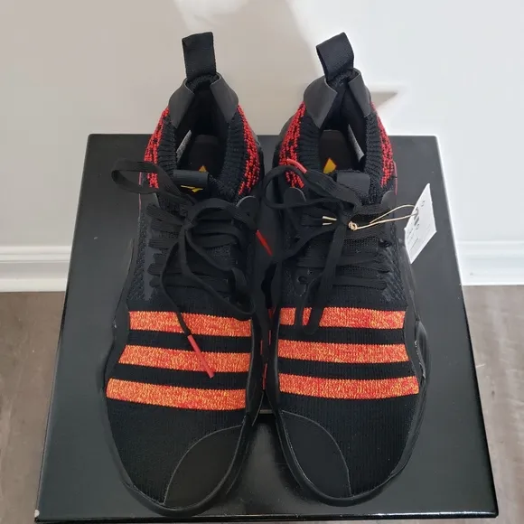 Adidas Trae Young 2.0 Basketball Shoes Atlanta Hawks NBA Size 9.5