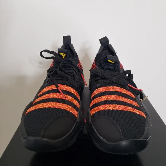 Adidas Trae Young 2.0 Basketball Shoes Atlanta Hawks NBA Size 9.5