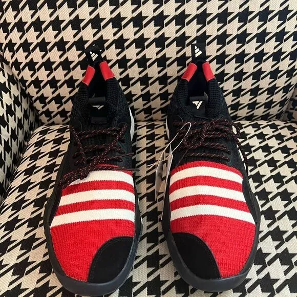 Adidas Trae Young 2.0 Basketball Shoes- Size 11