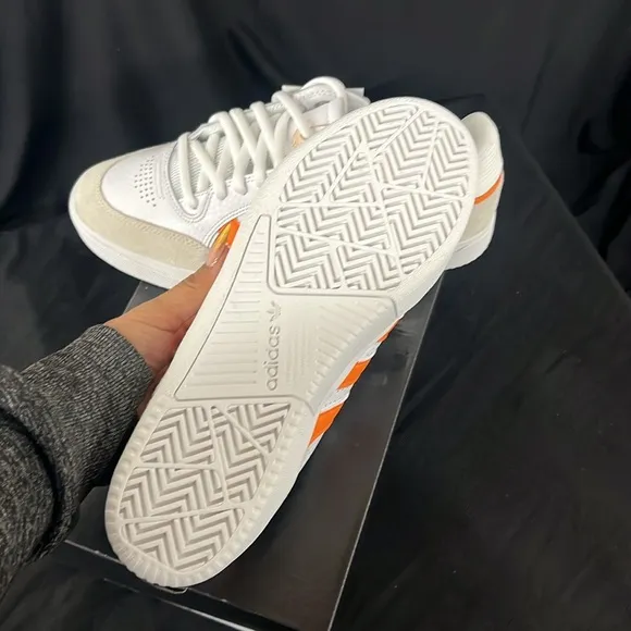 Adidas TYSHAWN SHOES