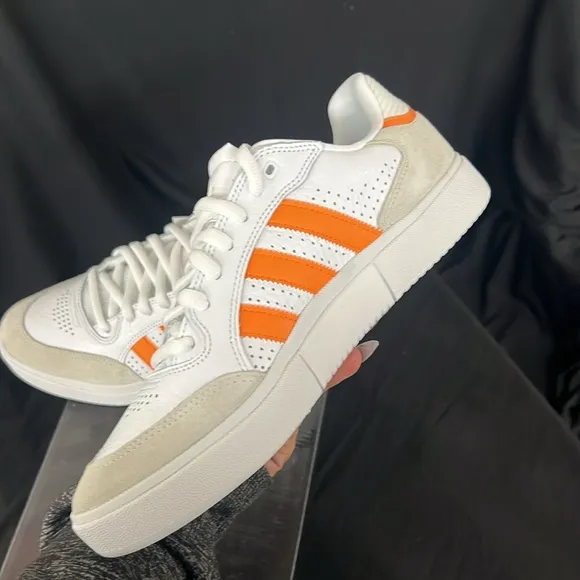 Adidas TYSHAWN SHOES