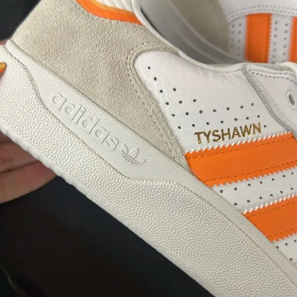 Adidas TYSHAWN SHOES