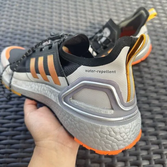Adidas UltraBoost Winter.Rdy Black Signal Orange Men's Shoes FV8363 Size 7.5