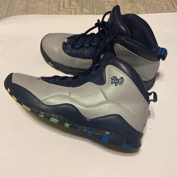 AIR JORDAN 23  RIO BOYS HIGH TOP SNEAKERS SIZE 5.5Y
