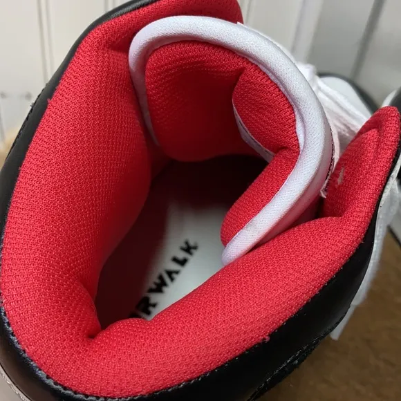 Airwalk Prototype 600 Skate Shoes Sz 10