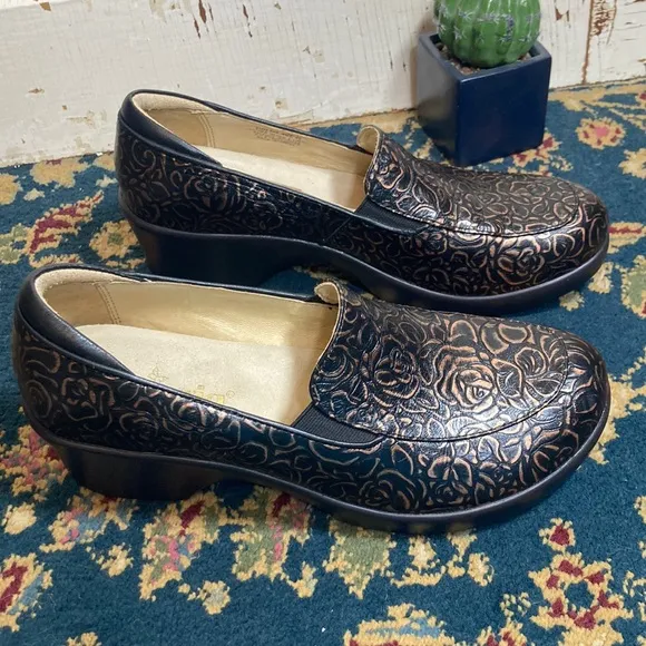🍄Alegria Emm-548 By PG Lite Floral Print Clogs