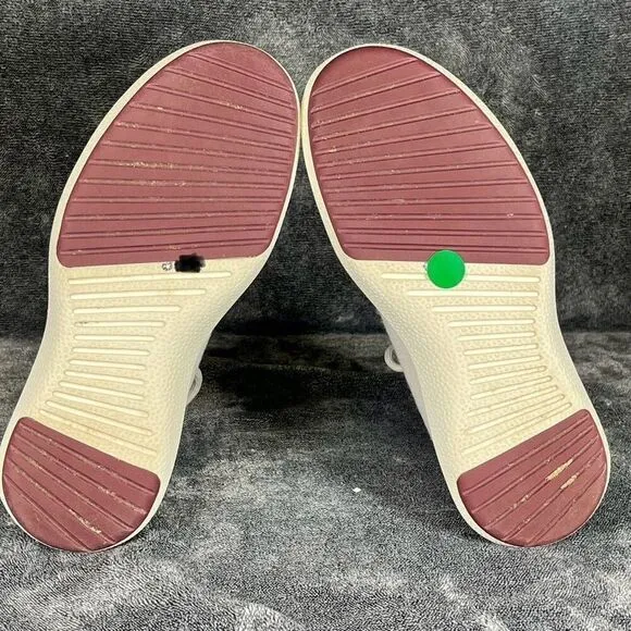 Allbirds WRUM Wool Runner Up Mizzles women Size 11  High Top Shoes Sneakers