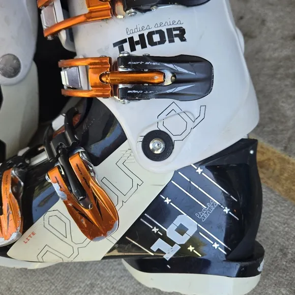 Alpina Ski Boots  Size Uk 3 US 4.5/5