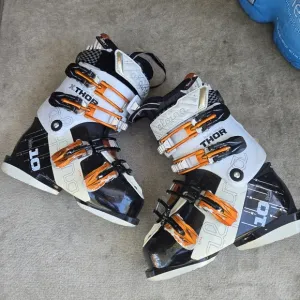 Alpina Ski Boots  Size Uk 3 US 4.5/5
