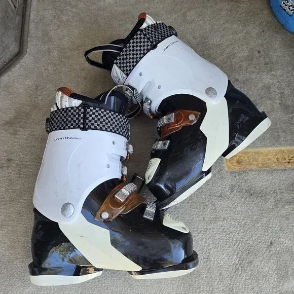 Alpina Ski Boots  Size Uk 3 US 4.5/5