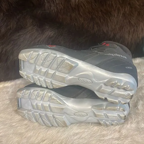 Alpine cross country ski boots 36 (1760)