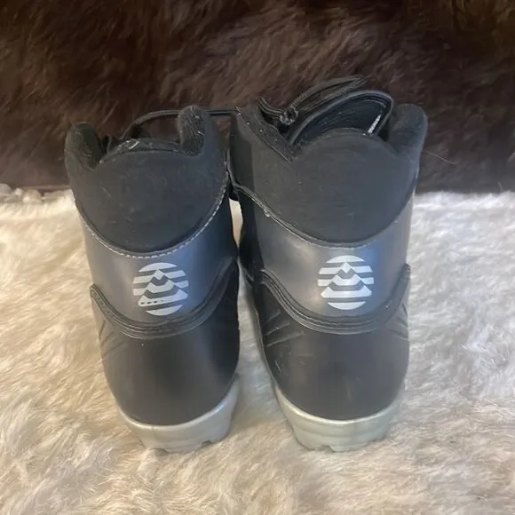 Alpine ski boots 37 (1760)
