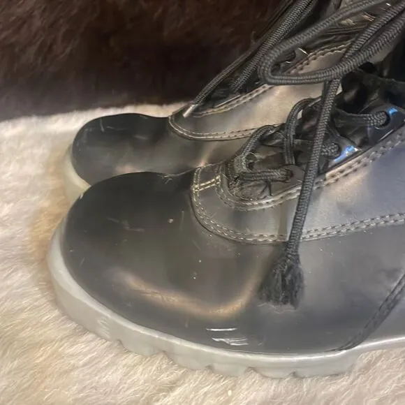 Alpine ski boots 37 (1760)
