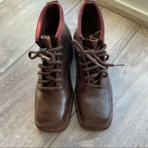 Antique Vintage Square Toe Leather Ski Boots