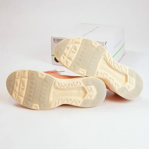 APL TechLoom Breeze Terracotta/Vanilla - Mens 7 - NIB