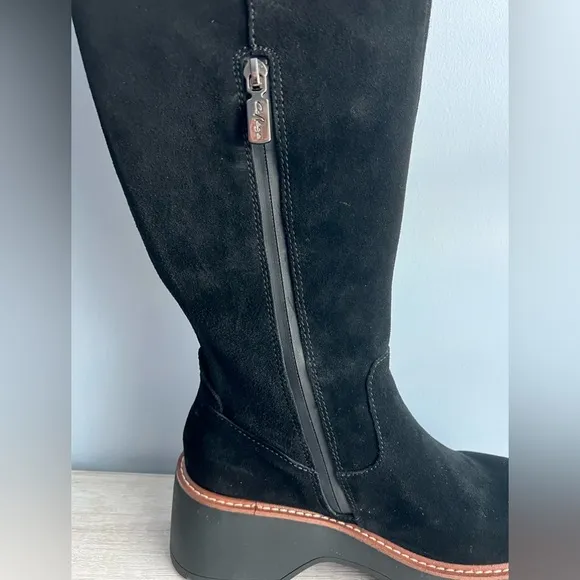 Aqua College Women's Waterproof Gina Platform Black Suede Boots Size 9.5