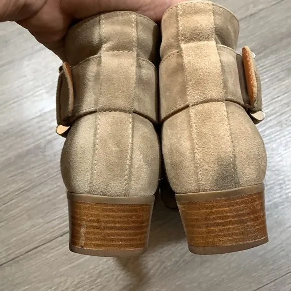 Aquatalia “Fiamma” Waterproof Taupe Suede Ankle Boots size 8 Made in Italy