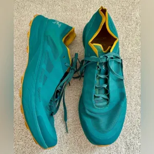 Arc'teryx - Norvan Sl Trail Running Sneakers - Size: 9