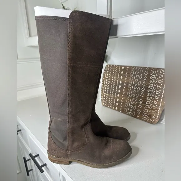 Ariat Boots Women’s Sutton H2O Chocolate Brown Suede Tall Western Riding Size 8B