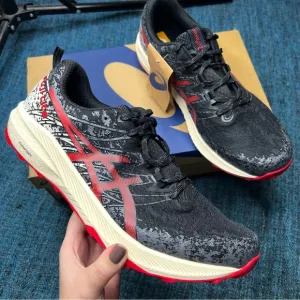Asics Fuji Lite 2 Trail Running Shoes in Black Electric Red