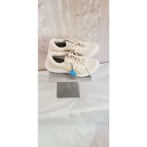 Asics GelContend 6 Twist Athletic Shoes