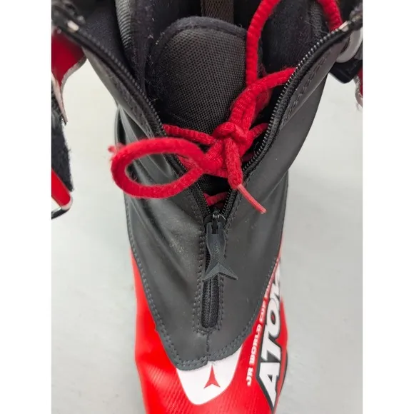Atomic Junior Skate Ski Boots JR World Cup Pursuit Sz 6 Black Red Cross Country