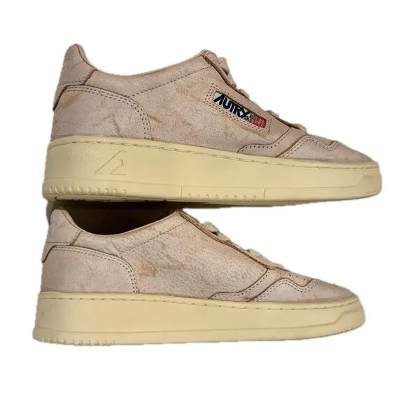 Autry Medalist Low-Top Leather Sneakers Women NEW