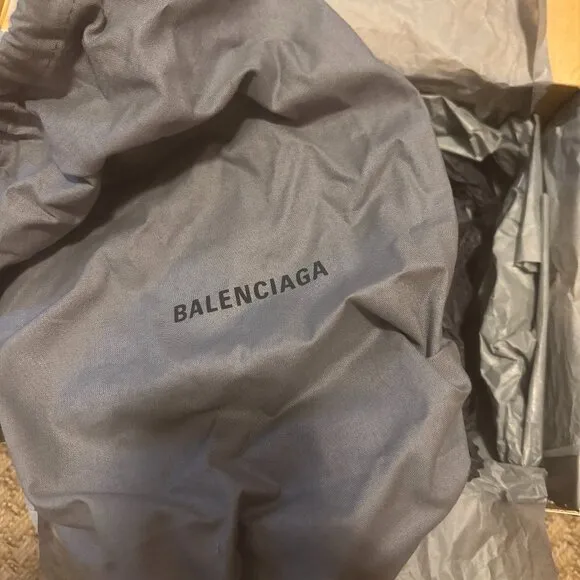 Balenciaga black speed runners with laces
