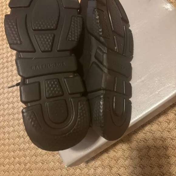 Balenciaga black speed runners with laces